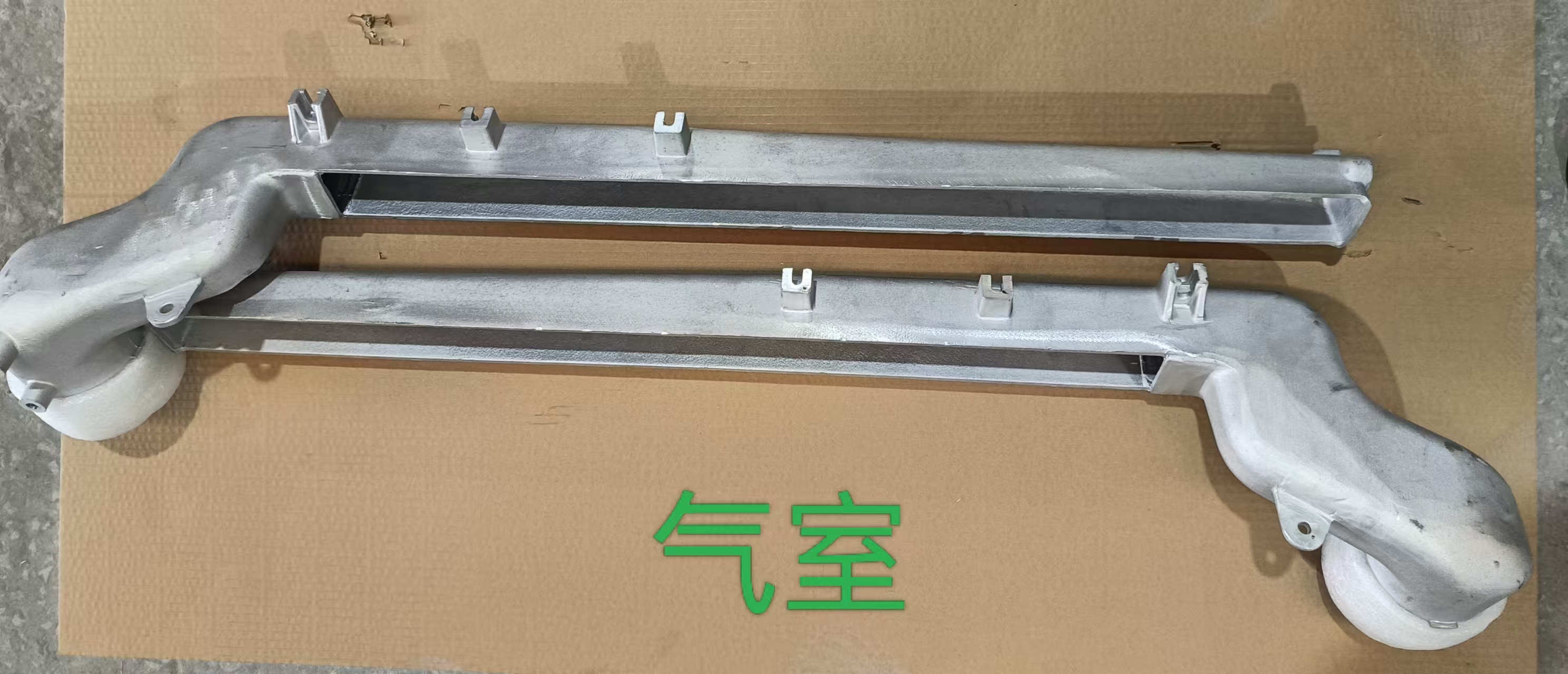 重载设备中冷器专用气室